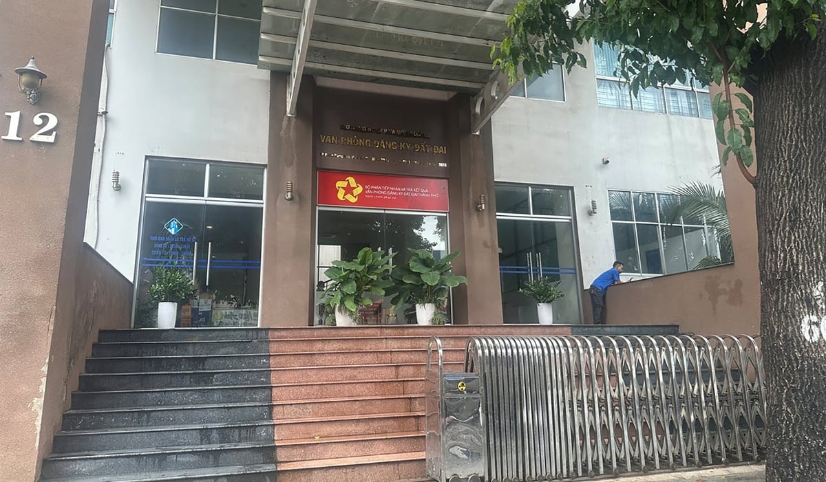 Văn phòng Đăng ký đất đai TP.HCM. Ảnh: Tường Tú. Văn phòng Đăng ký đất đai TP.HCM. Ảnh: Tường Tú.