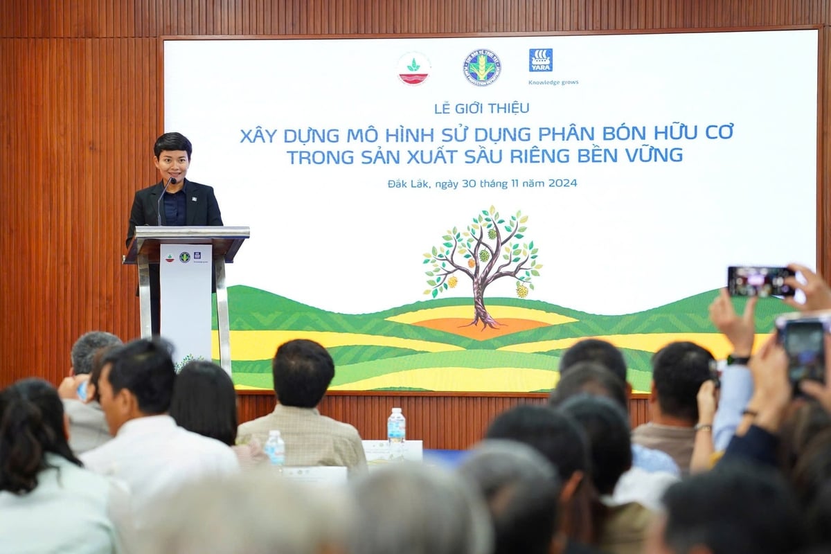 Yara Việt Nam thường xuyên tổ chức các khóa đào tạo, hướng dẫn nông dân cách sử dụng phân bón hiệu quả. Ảnh: Yara Việt Nam. Yara Việt Nam thường xuyên tổ chức các khóa đào tạo, hướng dẫn nông dân cách sử dụng phân bón hiệu quả. Ảnh: Yara Việt Nam.