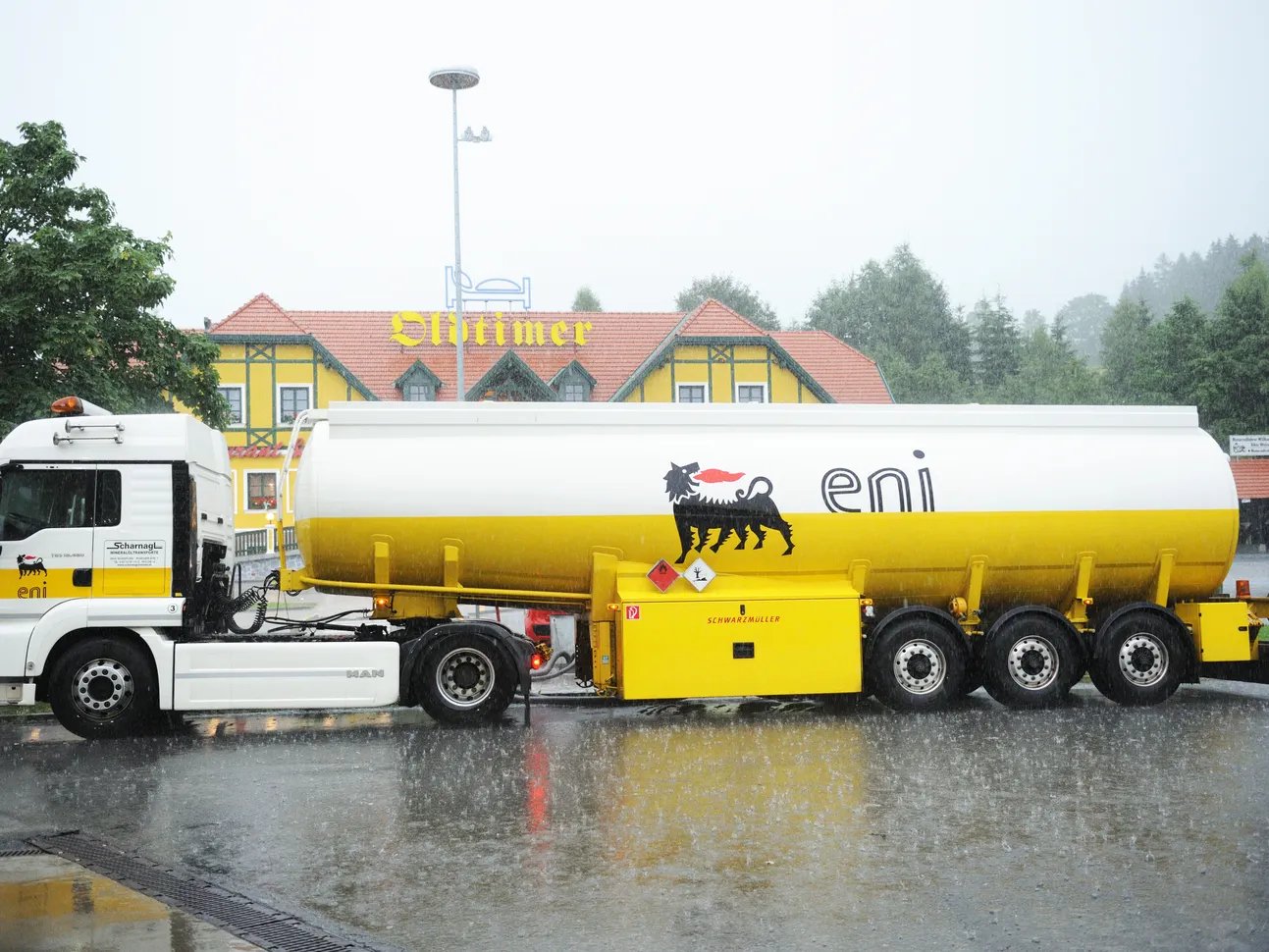 Tập đoàn năng lượng Eni (Eni S.p.A) là một trong những công ty năng lượng lớn nhất châu Âu, có trụ sở tại Rome, Italy. Ảnh minh hoạ. Tập đoàn năng lượng Eni (Eni S.p.A) là một trong những công ty năng lượng lớn nhất châu Âu, có trụ sở tại Rome, Italy. Ảnh minh hoạ.