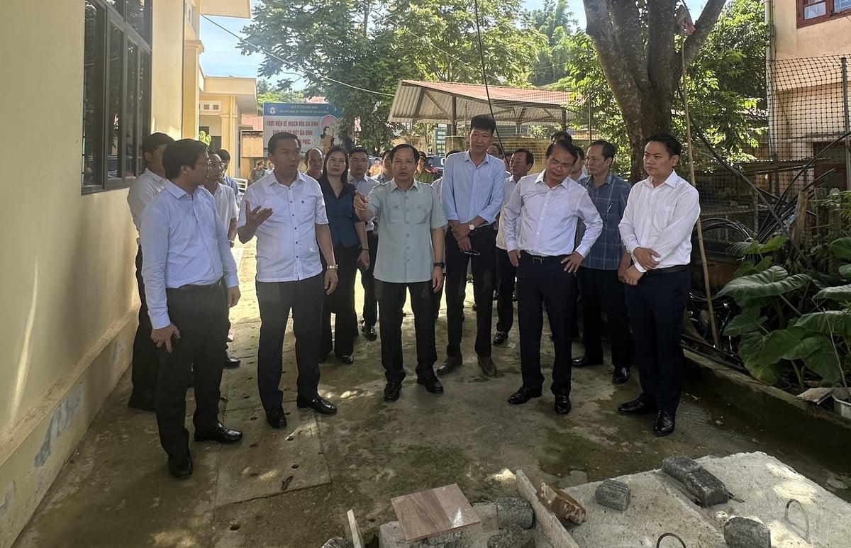 Đoàn công tác kiểm tra dự án xây dựng. Ảnh: Đức Hải. Đoàn công tác kiểm tra dự án xây dựng. Ảnh: Đức Hải.