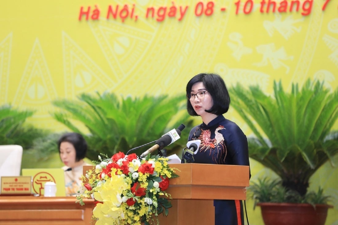 Phó Chủ tịch Thường trực HĐND thành phố Hà Nội Phùng Thị Hồng Hà thông tin về kết quả hoạt động của HĐND Thành phố trong 6 tháng đầu năm 2025. Ảnh: Cổng TTĐT Thành phố. Phó Chủ tịch Thường trực HĐND thành phố Hà Nội Phùng Thị Hồng Hà thông tin về kết quả hoạt động của HĐND Thành phố trong 6 tháng đầu năm 2025. Ảnh: Cổng TTĐT Thành phố.