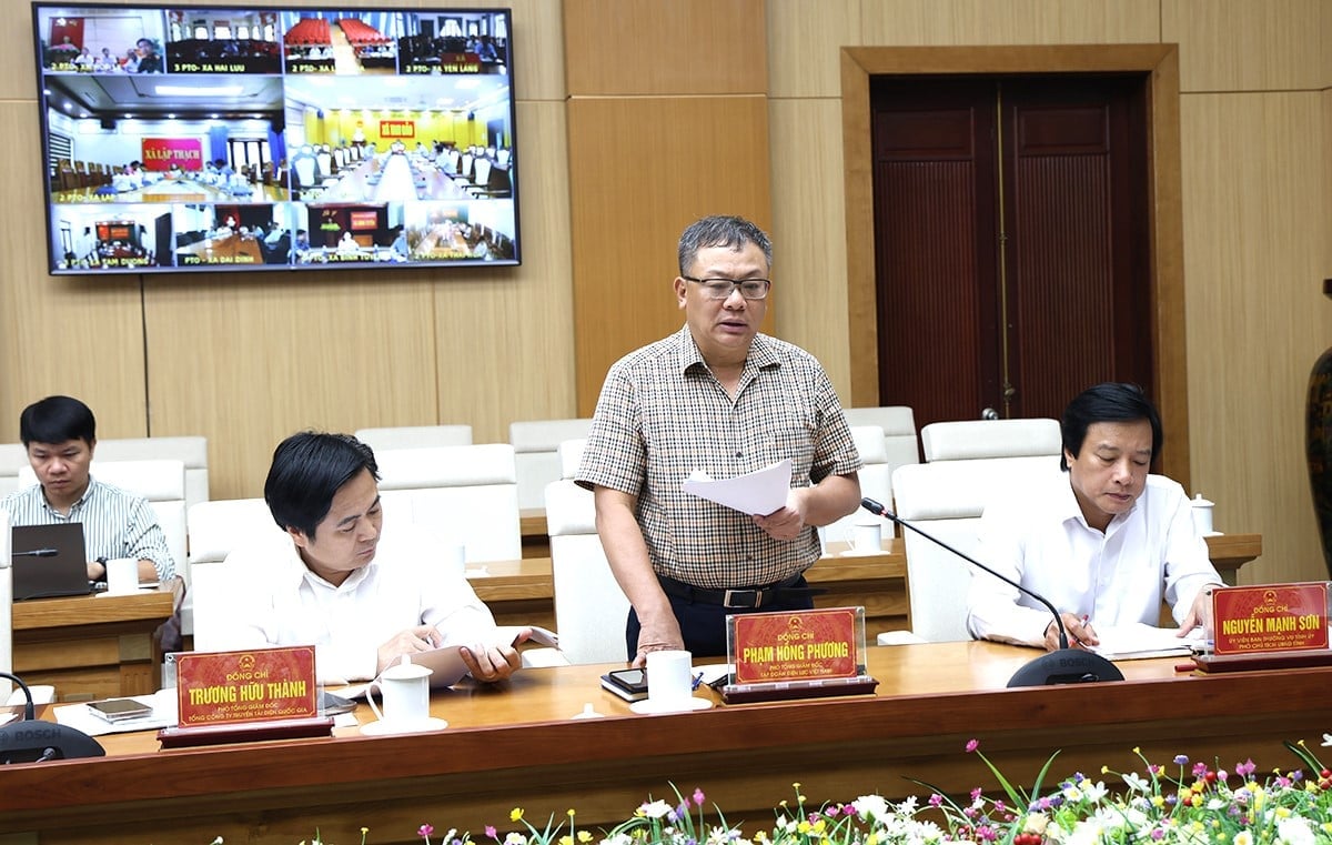 Phó Tổng giám đốc EVN Phạm Hồng Phương nêu các kiến nghị tại buổi làm việc. Ảnh: EVNNPT. Phó Tổng giám đốc EVN Phạm Hồng Phương nêu các kiến nghị tại buổi làm việc. Ảnh: EVNNPT.