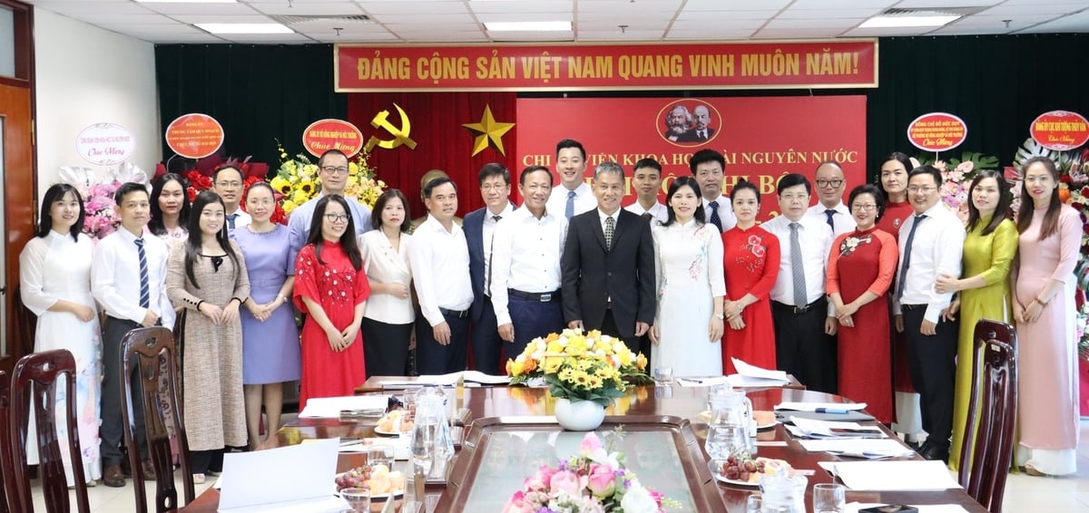 Các đại biểu tham dự Đại hội chụp ảnh lưu niệm. Ảnh: Nguyễn Thủy. Các đại biểu tham dự Đại hội chụp ảnh lưu niệm. Ảnh: Nguyễn Thủy.
