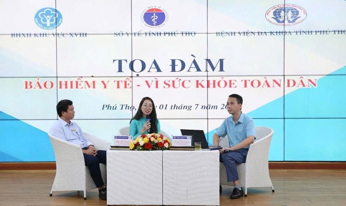 Ngày hội tuyên truyền, tư vấn, giải đáp chính sách Bảo hiểm Y tế vừa được tổ chức tại Bệnh viện đa khoa tỉnh Phú Thọ. Ảnh: Thủy Nhi. Ngày hội tuyên truyền, tư vấn, giải đáp chính sách Bảo hiểm Y tế vừa được tổ chức tại Bệnh viện đa khoa tỉnh Phú Thọ. Ảnh: Thủy Nhi.