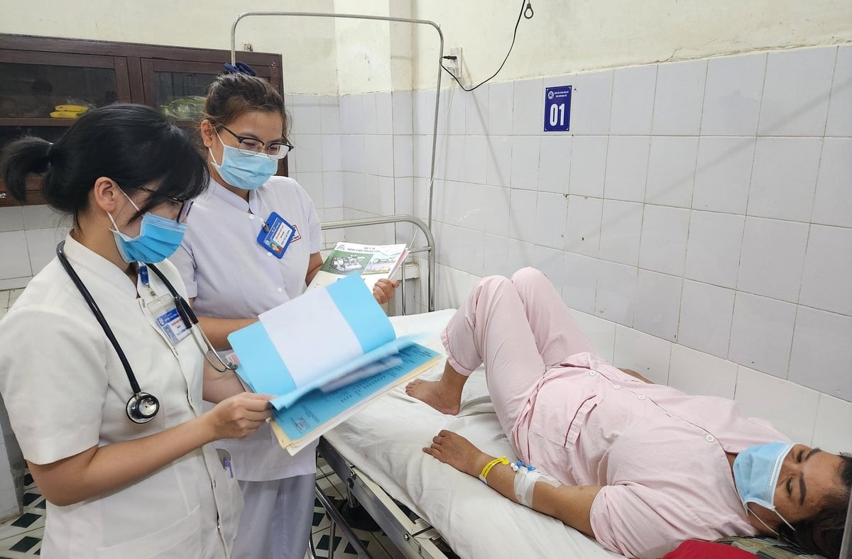 Nhiều bệnh nhân mắc liên cầu lợn đang điều trị tại Bệnh viện Trung ương Huế. Ảnh: V.D. Nhiều bệnh nhân mắc liên cầu lợn đang điều trị tại Bệnh viện Trung ương Huế. Ảnh: V.D.