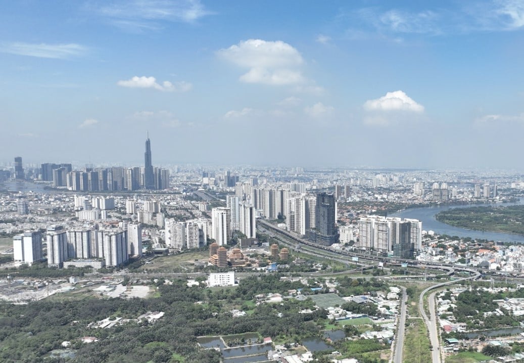 Cùng với các dự báo về số lượng, đại diện CBRE cũng chia sẻ: 'Tỉ lệ hấp thụ của các nguồn cung mở bán mới trong nửa đầu năm 2025 đạt 74% trên tổng số căn mở bán'. Ảnh: CĐT. Cùng với các dự báo về số lượng, đại diện CBRE cũng chia sẻ: 'Tỉ lệ hấp thụ của các nguồn cung mở bán mới trong nửa đầu năm 2025 đạt 74% trên tổng số căn mở bán'. Ảnh: CĐT.