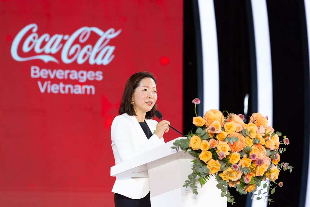 Bà Milly Cheng - Tổng Giám đốc Công ty TNHH Nước Giải Khát Coca-Cola Việt Nam phát biểu tại sự kiện. Ảnh: Coca-Cola Việt Nam. Bà Milly Cheng - Tổng Giám đốc Công ty TNHH Nước Giải Khát Coca-Cola Việt Nam phát biểu tại sự kiện. Ảnh: Coca-Cola Việt Nam.