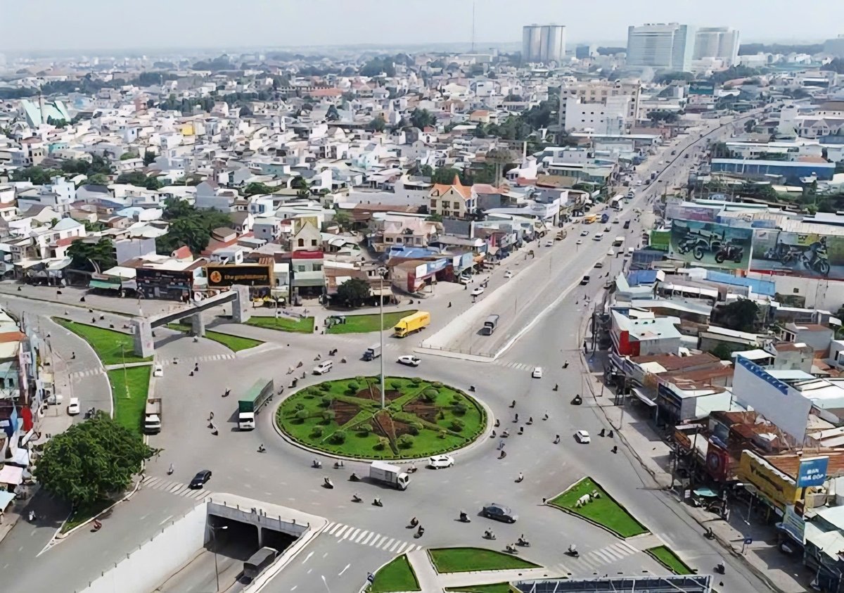 Đồng Nai đã chuẩn bị kỹ lưỡng về nhân lực, hạ tầng, công nghệ, quy trình xử lý và sự phối hợp đồng bộ giữa chính quyền địa phương triển khai giải quyết thủ tục hành chính được thuận lợi. Ảnh: MS. Đồng Nai đã chuẩn bị kỹ lưỡng về nhân lực, hạ tầng, công nghệ, quy trình xử lý và sự phối hợp đồng bộ giữa chính quyền địa phương triển khai giải quyết thủ tục hành chính được thuận lợi. Ảnh: MS.