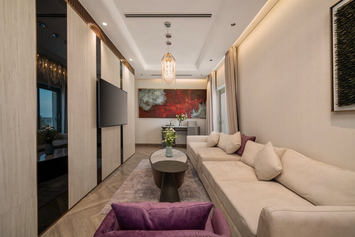 Không chỉ tìm kiếm một nơi để nghỉ ngơi, du khách hiện đại mong muốn tìm kiếm kỳ nghỉ trọn vẹn với dịch vụ đẳng cấp và tiện nghi hoàn chỉnh. Ảnh: Regal Legend.