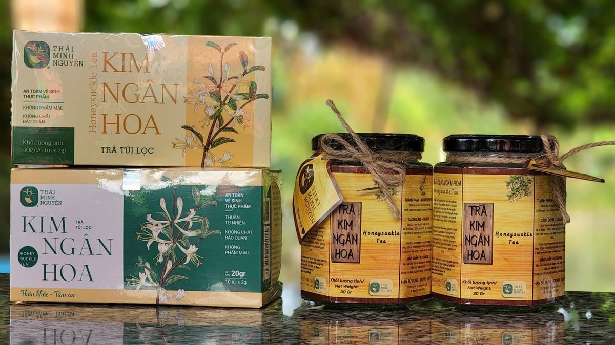 Dòng sản phẩm kim ngân hoa đã được chế biến thành trà túi lọc, tạo ra sản phẩm thương mại mang tính đặc trưng của tỉnh An Giang. Ảnh: Kim Anh. Dòng sản phẩm kim ngân hoa đã được chế biến thành trà túi lọc, tạo ra sản phẩm thương mại mang tính đặc trưng của tỉnh An Giang. Ảnh: Kim Anh.