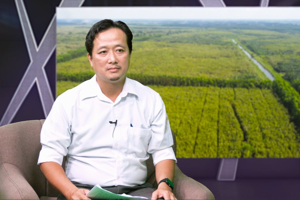 Ông Trương Minh Hùng, Phó Chi cục trưởng Chi cục Kiểm lâm An Giang chia sẻ về định hướng phát triển ngành dược liệu của tỉnh. Ảnh: Văn Vũ. Ông Trương Minh Hùng, Phó Chi cục trưởng Chi cục Kiểm lâm An Giang chia sẻ về định hướng phát triển ngành dược liệu của tỉnh. Ảnh: Văn Vũ.