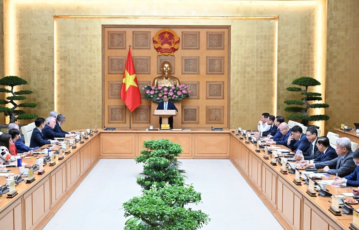 Chiều 11/7, Thủ tướng Phạm Minh Chính đã có buổi tiếp và làm việc với đoàn doanh nghiệp của Hội đồng Kinh doanh Hoa Kỳ - ASEAN (USABC). Ảnh: VGP. Chiều 11/7, Thủ tướng Phạm Minh Chính đã có buổi tiếp và làm việc với đoàn doanh nghiệp của Hội đồng Kinh doanh Hoa Kỳ - ASEAN (USABC). Ảnh: VGP.