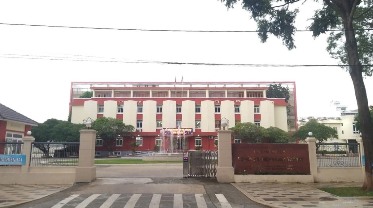 Sở Nông nghiệp và Môi trường tỉnh Đắk Lắk thực hiện tốt việc hỗ trợ cho nhân dân đối với các lĩnh vực do Sở quản lý. Ảnh: Tuấn Trần. Sở Nông nghiệp và Môi trường tỉnh Đắk Lắk thực hiện tốt việc hỗ trợ cho nhân dân đối với các lĩnh vực do Sở quản lý. Ảnh: Tuấn Trần.