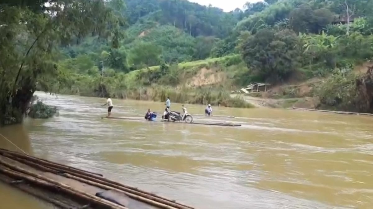 Nơi xảy ra sự việc lật bè mảng khiến hai em nhỏ bị nước cuốn trôi. Ảnh: Nông Quân. Nơi xảy ra sự việc lật bè mảng khiến hai em nhỏ bị nước cuốn trôi. Ảnh: Nông Quân.