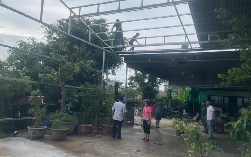 Công trình nhà xưởng vi phạm thôn Quán Gánh bị lực lượng chức năng xã Thường Tín xử lý. Ảnh: Công Tâm. Công trình nhà xưởng vi phạm thôn Quán Gánh bị lực lượng chức năng xã Thường Tín xử lý. Ảnh: Công Tâm.