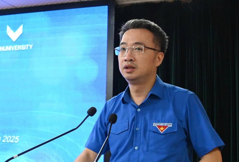 Ông Nguyễn Tường Lâm - Bí thư Trung ương Đoàn, Chủ tịch Trung ương Hội Liên hiệp Thanh niên Việt Nam phát biểu tại họp báo. Ảnh: Minh Hà. Ông Nguyễn Tường Lâm - Bí thư Trung ương Đoàn, Chủ tịch Trung ương Hội Liên hiệp Thanh niên Việt Nam phát biểu tại họp báo. Ảnh: Minh Hà.