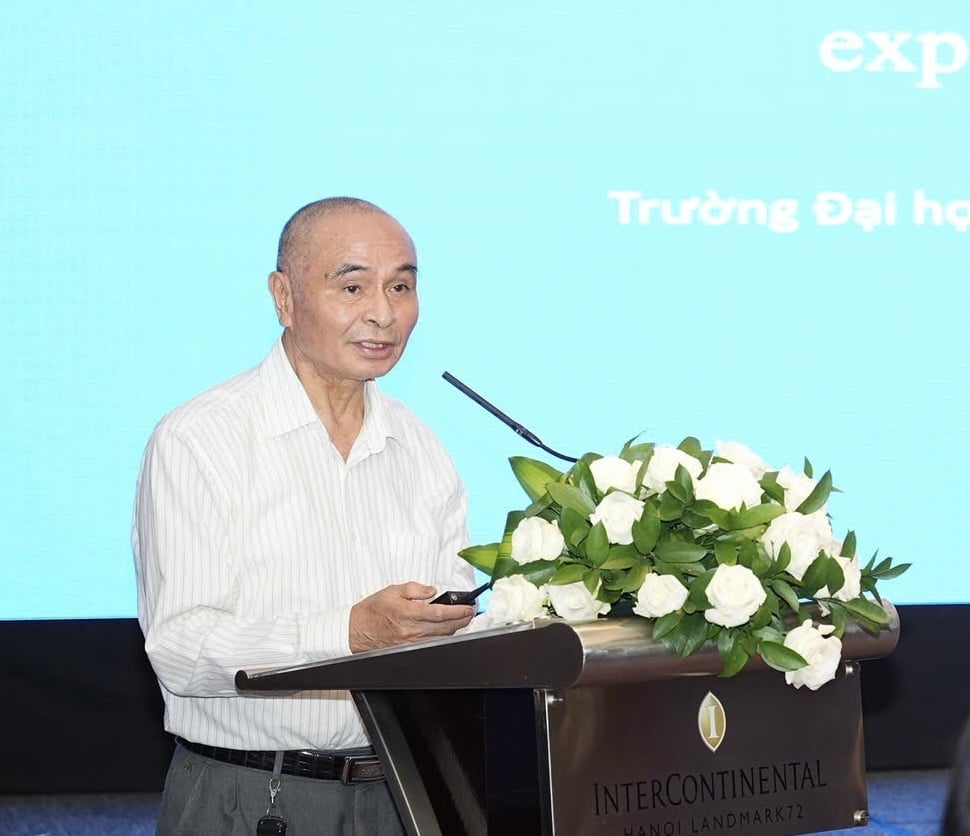 PGS.TS Vũ Thanh Ca trình bày khuyến nghị cho dự thảo thỏa thuận nhựa toàn cầu. Ảnh: NPAP. PGS.TS Vũ Thanh Ca trình bày khuyến nghị cho dự thảo thỏa thuận nhựa toàn cầu. Ảnh: NPAP.