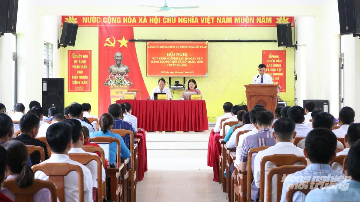 Xã Hồ Thầu tổ chức hội nghị rút kinh nghiệm sau 10 ngày vận hành chính quyền mới. Ảnh: Thái Bình. Xã Hồ Thầu tổ chức hội nghị rút kinh nghiệm sau 10 ngày vận hành chính quyền mới. Ảnh: Thái Bình.
