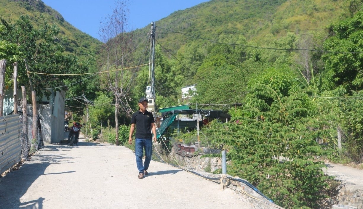 Khu vực xóm núi, phường Nam Nha Trang, tỉnh Khánh Hòa là một trong những địa điểm có nguy cơ cao sạt lở đất, lũ quét trong mùa mưa bão. Ảnh: Kim Sơ.