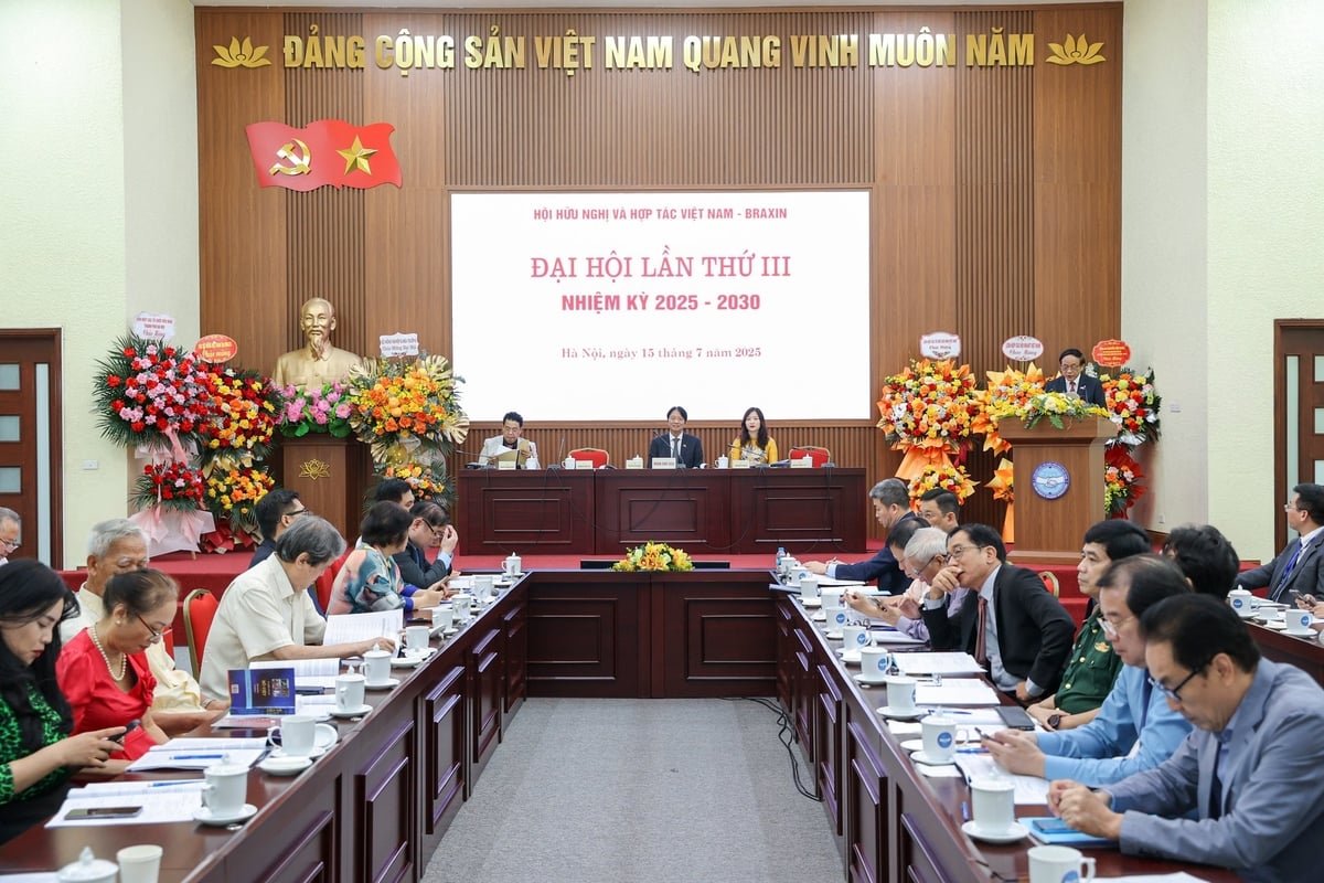 Hội hữu nghị và hợp tác Việt Nam - Brazil tổ chức Đại hội đại biểu toàn quốc lần thứ III, nhiệm kỳ 2025 - 2030. Ảnh: Đinh Hòa. Hội hữu nghị và hợp tác Việt Nam - Brazil tổ chức Đại hội đại biểu toàn quốc lần thứ III, nhiệm kỳ 2025 - 2030. Ảnh: Đinh Hòa.