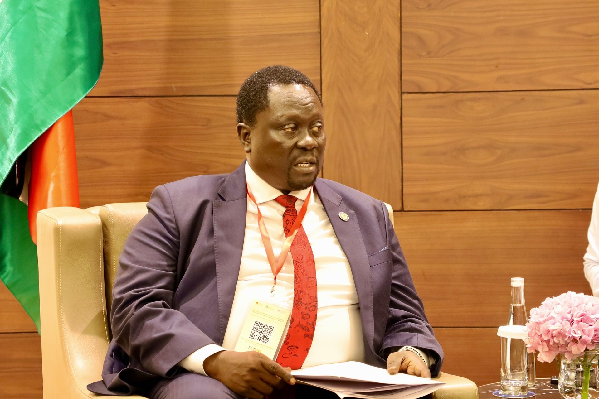 Ông Hussein Abdelbagi Akol - Bộ trưởng Nông nghiệp và An ninh Lương thực hiện tại Nam Sudan - mong muốn thúc đẩy các hoạt động trao đổi kỹ thuật, đầu tư và thương mại với Việt Nam trong lĩnh vực nông nghiệp. Ảnh: Phương Linh.