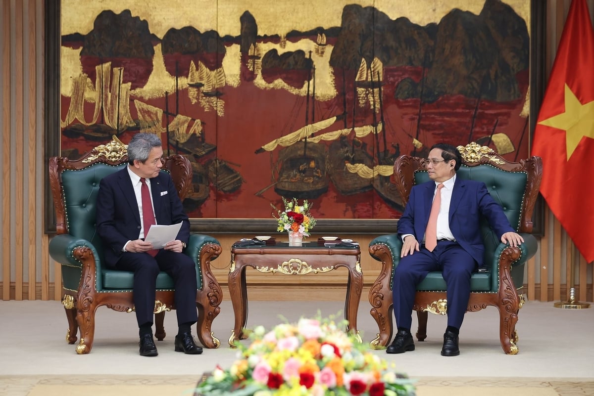 The Prime Minister proposed that Marubeni Corporation cooperate in producing plant and animal breeds. Photo: VGP.