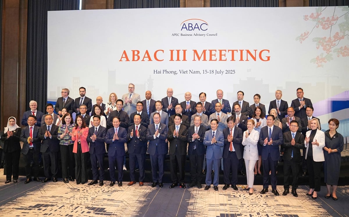 Sự kiện quy tụ hơn 200 đại biểu là thành viên ABAC và các trợ lý, trong đó, có các lãnh đạo tập đoàn lớn, công ty đa quốc gia, doanh nghiệp hàng đầu từ 21 nền kinh tế thành viên APEC. Ảnh: Đàm Thanh. Sự kiện quy tụ hơn 200 đại biểu là thành viên ABAC và các trợ lý, trong đó, có các lãnh đạo tập đoàn lớn, công ty đa quốc gia, doanh nghiệp hàng đầu từ 21 nền kinh tế thành viên APEC. Ảnh: Đàm Thanh.