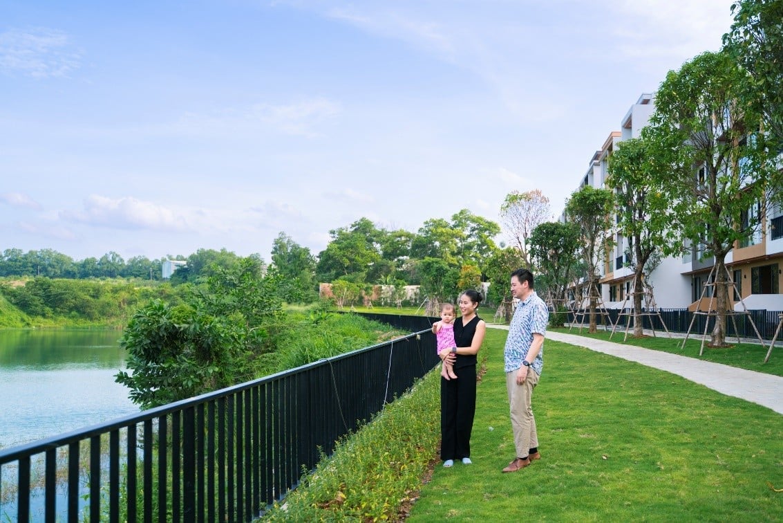 Các biệt thự Alta Villa sở hữu thiết kế hiện đại, hài hòa không gian sống xanh. Ảnh: SonKim Land. Các biệt thự Alta Villa sở hữu thiết kế hiện đại, hài hòa không gian sống xanh. Ảnh: SonKim Land.