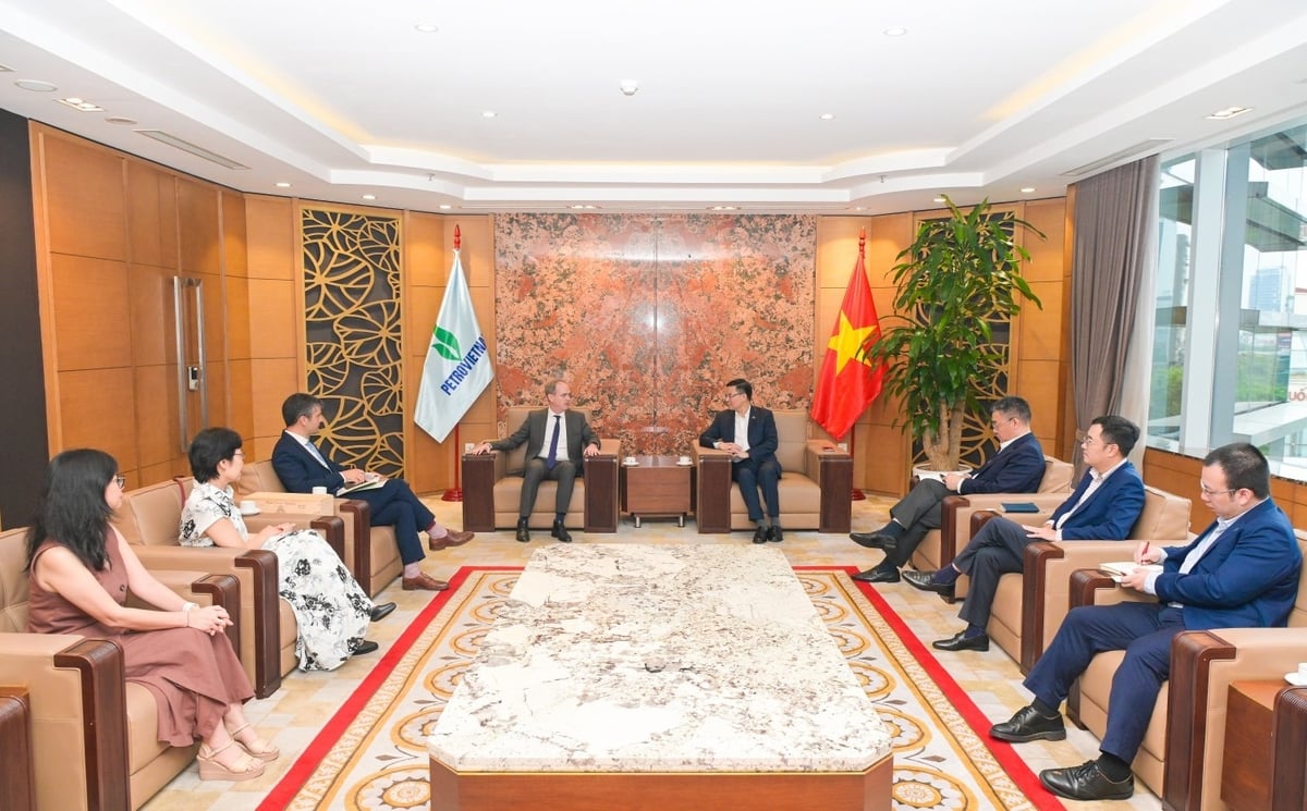 Toàn cảnh buổi làm việc. Ảnh: Petrovietnam. Toàn cảnh buổi làm việc. Ảnh: Petrovietnam.