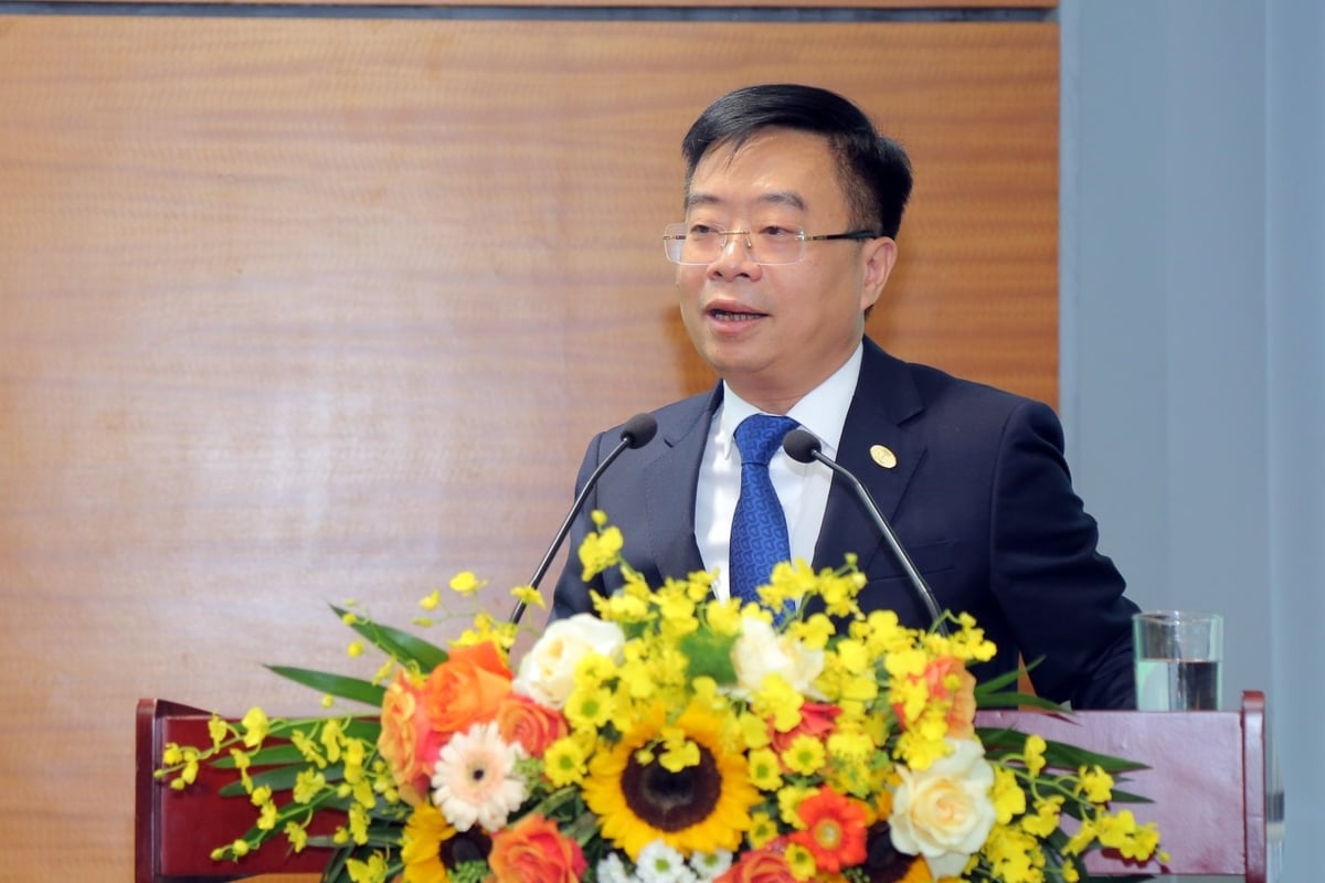 Petrovietnam. Petrovietnam.