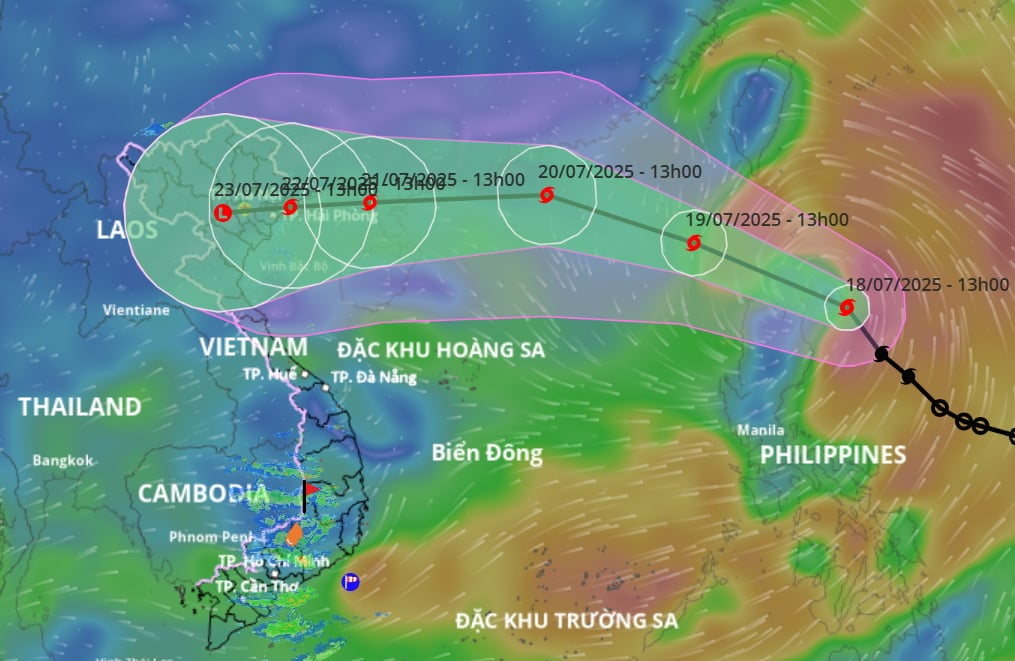 Dự báo quỹ đạo bão WIPHA. Nguồn: Hệ thống giám sát thiên tai Việt Nam. Dự báo quỹ đạo bão WIPHA. Nguồn: Hệ thống giám sát thiên tai Việt Nam.