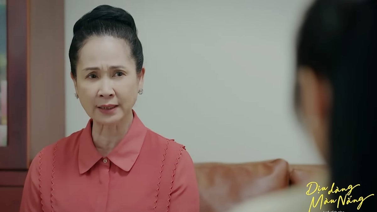 Bà Hà yêu cầu Tuyết làm đúng bổn phận của mình. Ảnh CMH Bà Hà yêu cầu Tuyết làm đúng bổn phận của mình. Ảnh CMH