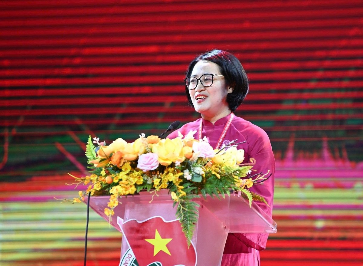 PGS.TS. Đào Việt Hằng, Phó Chủ tịch Hội Liên hiệp Thanh niên Việt Nam cho biết, khuyến nghị của cộng đồng trí thức trẻ và cơ sở dữ liệu trí thức trẻ Việt Nam toàn cầu sẽ được công bố sau sự kiện, làm nền tảng cho chiến lược phát huy trí thức trẻ giai đoạn 2025-2030, tầm nhìn 2045. PGS.TS. Đào Việt Hằng, Phó Chủ tịch Hội Liên hiệp Thanh niên Việt Nam cho biết, khuyến nghị của cộng đồng trí thức trẻ và cơ sở dữ liệu trí thức trẻ Việt Nam toàn cầu sẽ được công bố sau sự kiện, làm nền tảng cho chiến lược phát huy trí thức trẻ giai đoạn 2025-2030, tầm nhìn 2045.