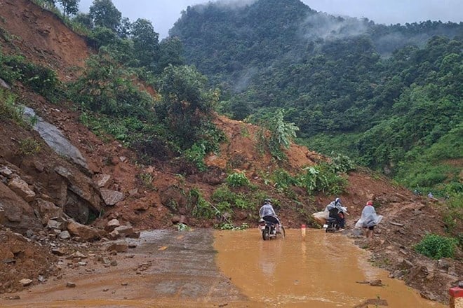 Điểm sạt lở gây ách tắc giao thông thuộc xã Sính Phình, tỉnh Điện Biên. Ảnh: Công ty Cổ phần đường bộ 226.