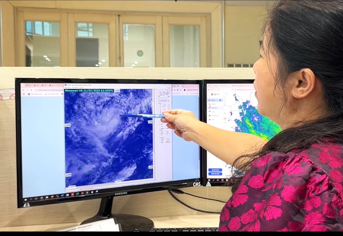 Bà Nguyễn Thanh Bình, Dự báo viên chính Phòng Dự báo số trị viễn thám, Trung tâm Dự báo Khí tượng thủy văn quốc gia cho biết, bão số 3 có vùng mây hoàn lưu rộng và đang che phủ khu vực đồng bằng Bắc Bộ. Ảnh: Trung Nguyên. Bà Nguyễn Thanh Bình, Dự báo viên chính Phòng Dự báo số trị viễn thám, Trung tâm Dự báo Khí tượng thủy văn quốc gia cho biết, bão số 3 có vùng mây hoàn lưu rộng và đang che phủ khu vực đồng bằng Bắc Bộ. Ảnh: Trung Nguyên.