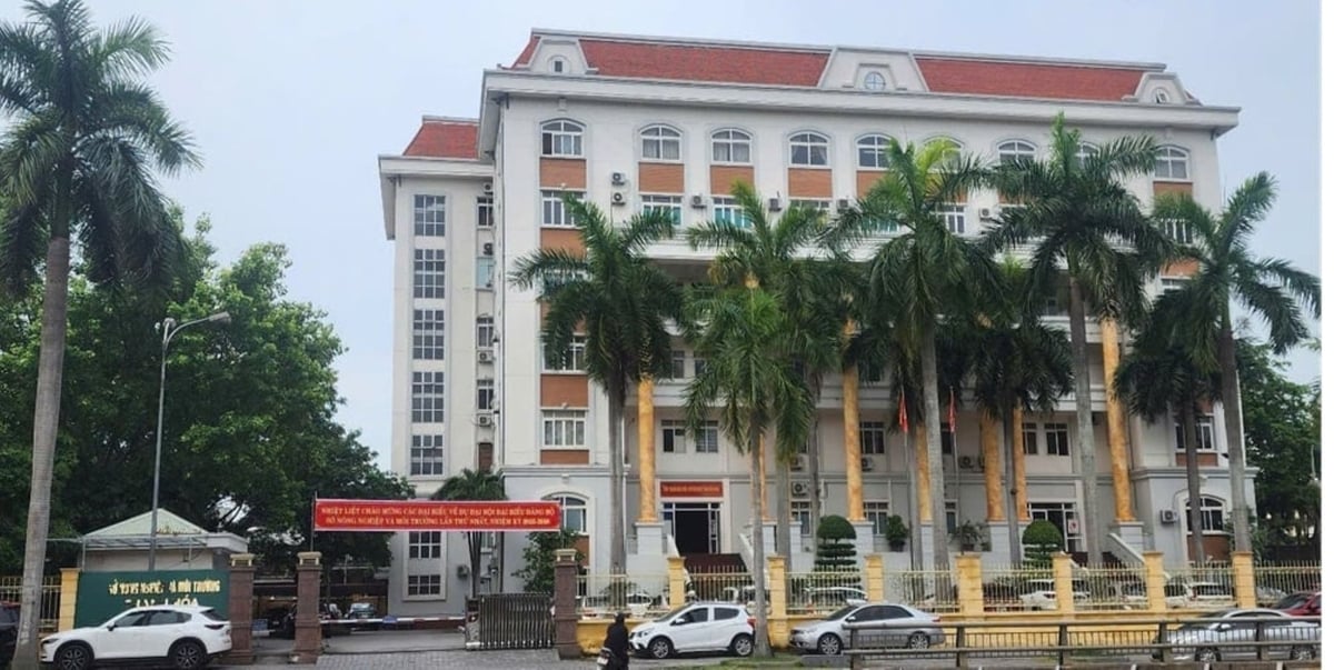 26 trung tâm dịch vụ nông nghiệp cấp huyện (cũ) được chuyển về trực thuộc Sở Nông nghiệp và Môi trường tỉnh Thanh Hóa quản lý. Ảnh: Nguyễn Dũng. 26 trung tâm dịch vụ nông nghiệp cấp huyện (cũ) được chuyển về trực thuộc Sở Nông nghiệp và Môi trường tỉnh Thanh Hóa quản lý. Ảnh: Nguyễn Dũng.