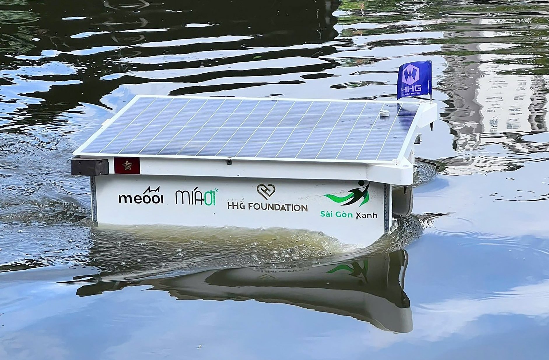 Robot thu gom rác của nhóm bạn trẻ Saigon Xanh sẽ được trưng bày, giới thiệu tại Diễn đàn Chuyển đổi Xanh & Ngày hội Tái chế 2025. Ảnh: Như Quỳnh. Robot thu gom rác của nhóm bạn trẻ Saigon Xanh sẽ được trưng bày, giới thiệu tại Diễn đàn Chuyển đổi Xanh & Ngày hội Tái chế 2025. Ảnh: Như Quỳnh.