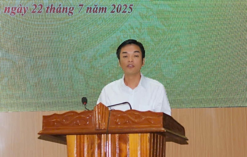 Ông Lê Anh Sơn, Phó Giám đốc Sở Xây dựng Hà Tĩnh. Ảnh: Gia Hưng. Ông Lê Anh Sơn, Phó Giám đốc Sở Xây dựng Hà Tĩnh. Ảnh: Gia Hưng.