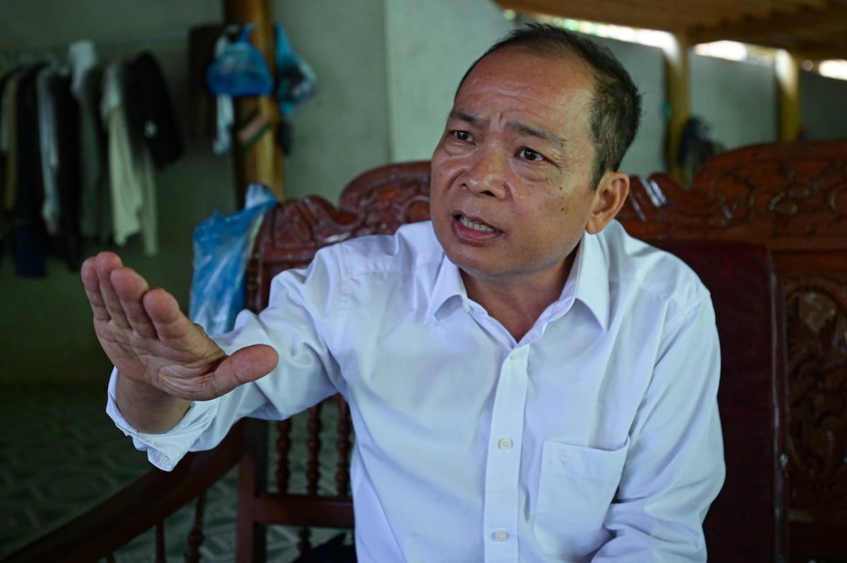 Ông Bàn Kiến Quốc, nguyên Bí thư Đảng ủy xã Tân Phượng. Ảnh: Tùng Đinh. Ông Bàn Kiến Quốc, nguyên Bí thư Đảng ủy xã Tân Phượng. Ảnh: Tùng Đinh.