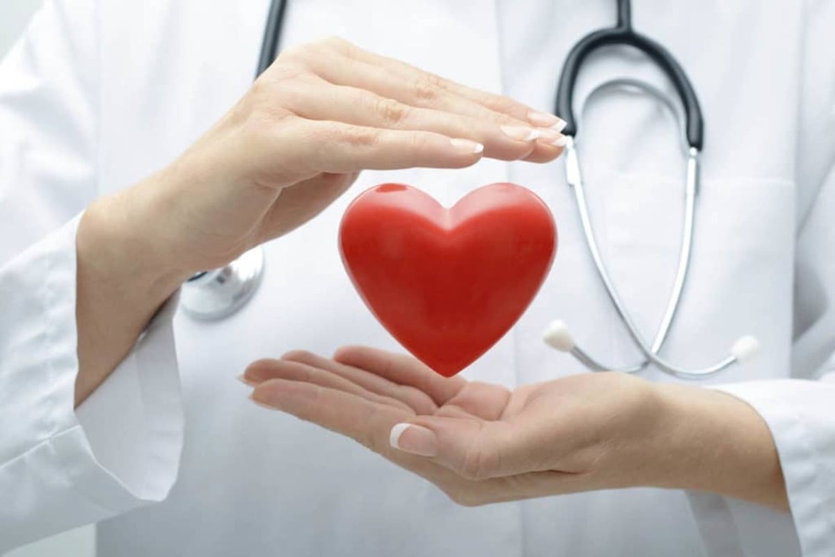 Ăn uống hợp lý góp phần cải thiện sức khỏe cho người bệnh tim mạch. Ăn uống hợp lý góp phần cải thiện sức khỏe cho người bệnh tim mạch.