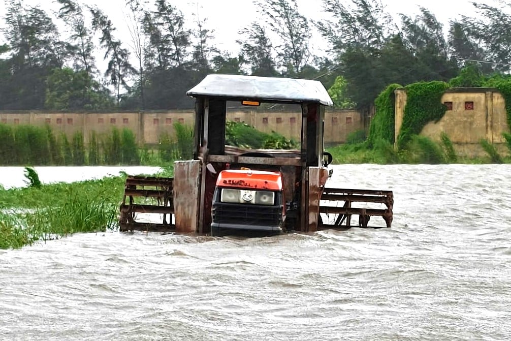Cánh đồng ngập nước tại xã Rạng Đông, tỉnh Ninh Bình. Ảnh: Bảo Thắng. Cánh đồng ngập nước tại xã Rạng Đông, tỉnh Ninh Bình. Ảnh: Bảo Thắng.