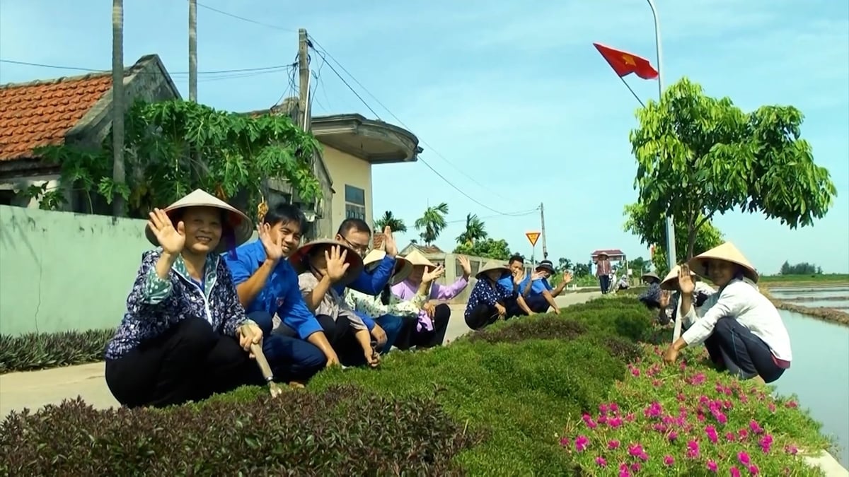 Trước khi sáp nhập và vận hành chính quyền địa phương 2 cấp, cả nước có 329 đơn vị cấp huyện đạt chuẩn hoặc hoàn thành nhiệm vụ xây dựng nông thôn mới, chiếm tỷ lệ 51%. Ảnh: Quang Dũng.