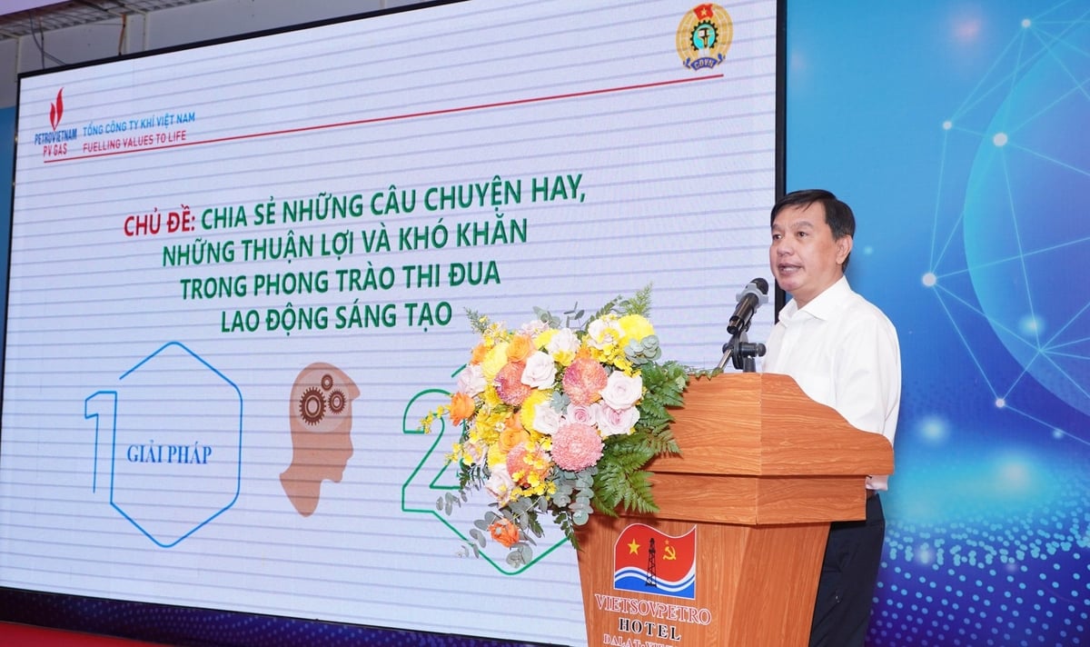 Phó Chủ tịch Công đoàn PV GAS – Lê Phước Khôi trình bày tham luận tại Hội nghị. Ảnh: PV GAS. Phó Chủ tịch Công đoàn PV GAS – Lê Phước Khôi trình bày tham luận tại Hội nghị. Ảnh: PV GAS.