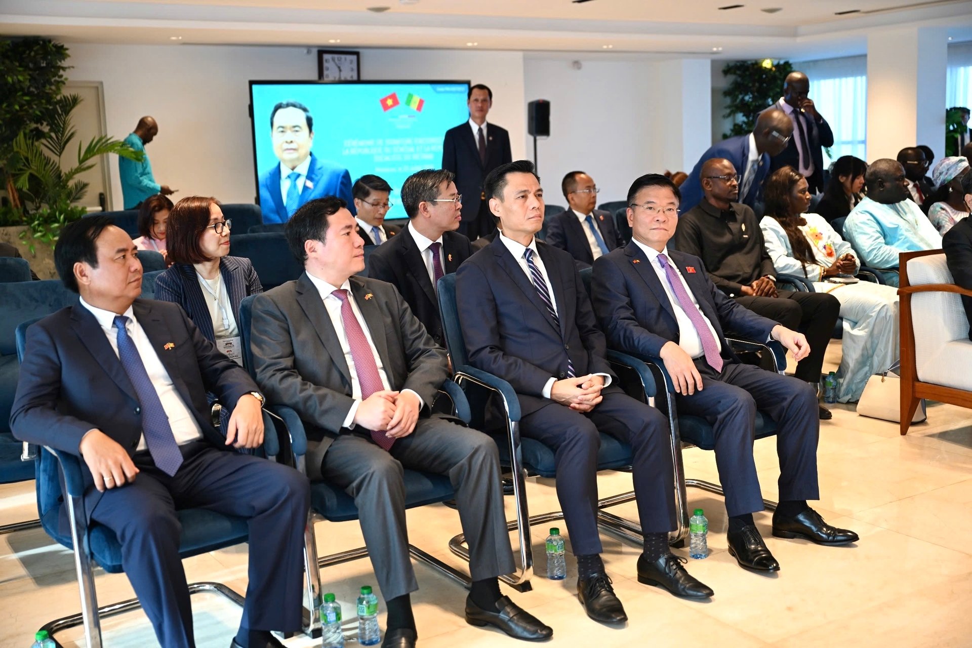Lãnh đạo cấp cao hai nước tham dự Lễ ký kết Biên bản ghi nhớ hợp tác nông nghiệp Việt Nam - Senegal. Ảnh: ICD. Lãnh đạo cấp cao hai nước tham dự Lễ ký kết Biên bản ghi nhớ hợp tác nông nghiệp Việt Nam - Senegal. Ảnh: ICD.