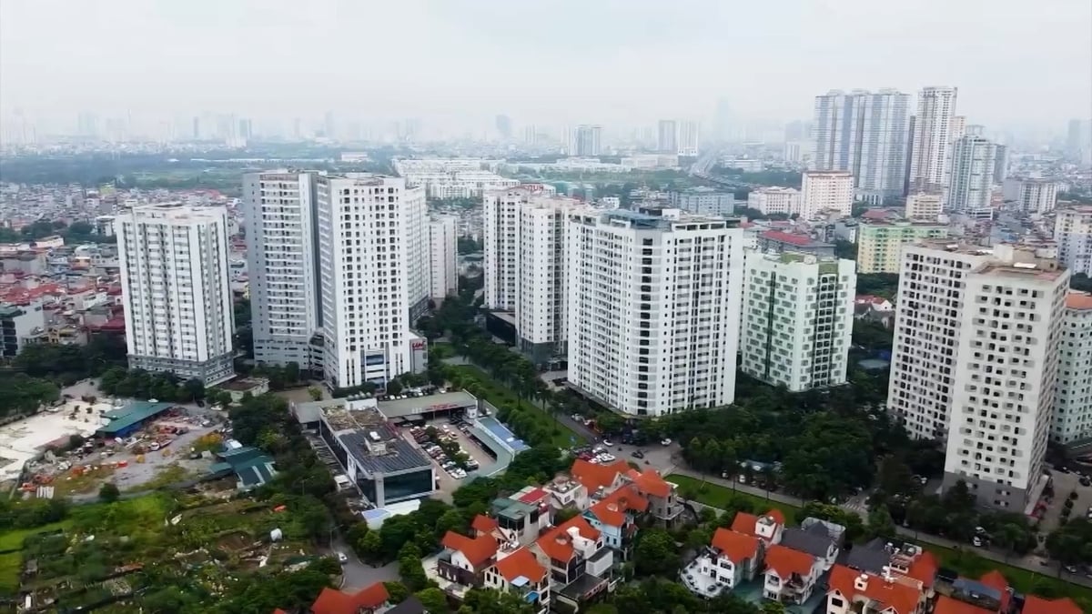 Bộ Tài chính đang đề xuất thuế thu nhập cá nhân đối với chuyển nhượng bất động sản theo thuế suất 20% trên thu nhập theo từng lần chuyển nhượng. Ảnh: Q. Đạt.