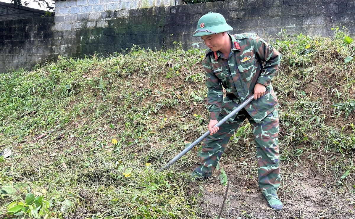 Hoạt động ý nghĩa giúp tình quân dân thêm bền chặt và gắn kết. Ảnh: Quang Linh. Hoạt động ý nghĩa giúp tình quân dân thêm bền chặt và gắn kết. Ảnh: Quang Linh.