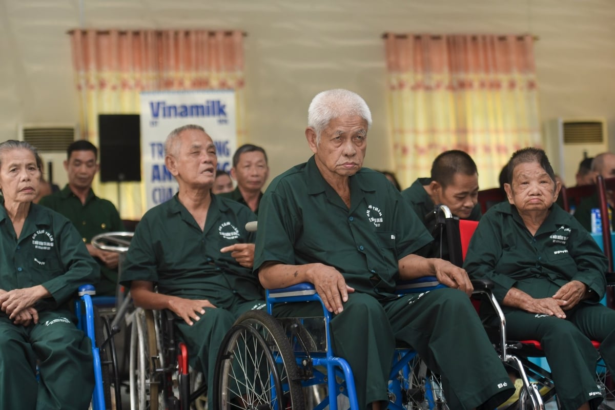 Trở về từ chiến trường, những người lính năm xưa mang trong mình những di chứng nghiệt ngã của chiến tranh. Ảnh: Thanh Bình. Trở về từ chiến trường, những người lính năm xưa mang trong mình những di chứng nghiệt ngã của chiến tranh. Ảnh: Thanh Bình.