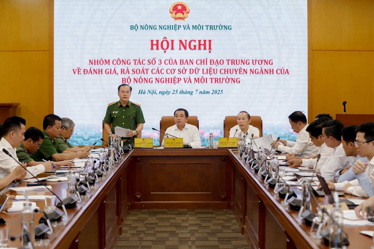 Thượng tướng Nguyễn Văn Long, Thứ trưởng Bộ Công an phát biểu tại Hội nghị. Ảnh: Khương Trung. Thượng tướng Nguyễn Văn Long, Thứ trưởng Bộ Công an phát biểu tại Hội nghị. Ảnh: Khương Trung.