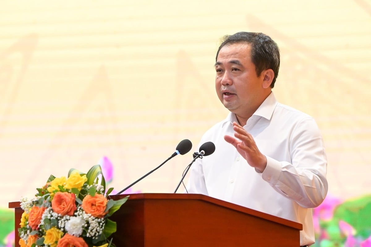 Trước những thách thức từ quốc tế và trong nước, quyền Bộ trưởng Trần Đức Thắng nhấn mạnh việc 'Phải chủ động xây dựng kịch bản ứng phó, báo cáo kịp thời với Chính phủ và Trung ương'. Ảnh: Tùng Đinh. Trước những thách thức từ quốc tế và trong nước, quyền Bộ trưởng Trần Đức Thắng nhấn mạnh việc 'Phải chủ động xây dựng kịch bản ứng phó, báo cáo kịp thời với Chính phủ và Trung ương'. Ảnh: Tùng Đinh.