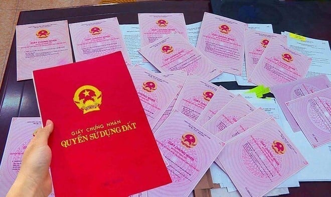 Nếu không đăng ký biến động đất đai đúng quy định, cá nhân, tổ chức có thể bị phạt tới 3 hoặc 6 triệu đồng. Ảnh: Khương Duy.